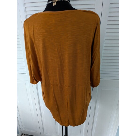 Joan Vass Tee Top Women's M Caramel Deep Mustard Shirt A-Line Soft Comfort New - Picture 5 of 9